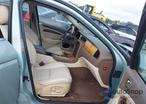 2005 Jaguar S-Type 3.0L V6 from USA, damaged, VIN SAJWA01T05FN17210